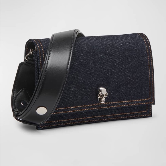 Alexander McQueen
Small Skull Denim Shoulder Bag - Picture 3 of 6